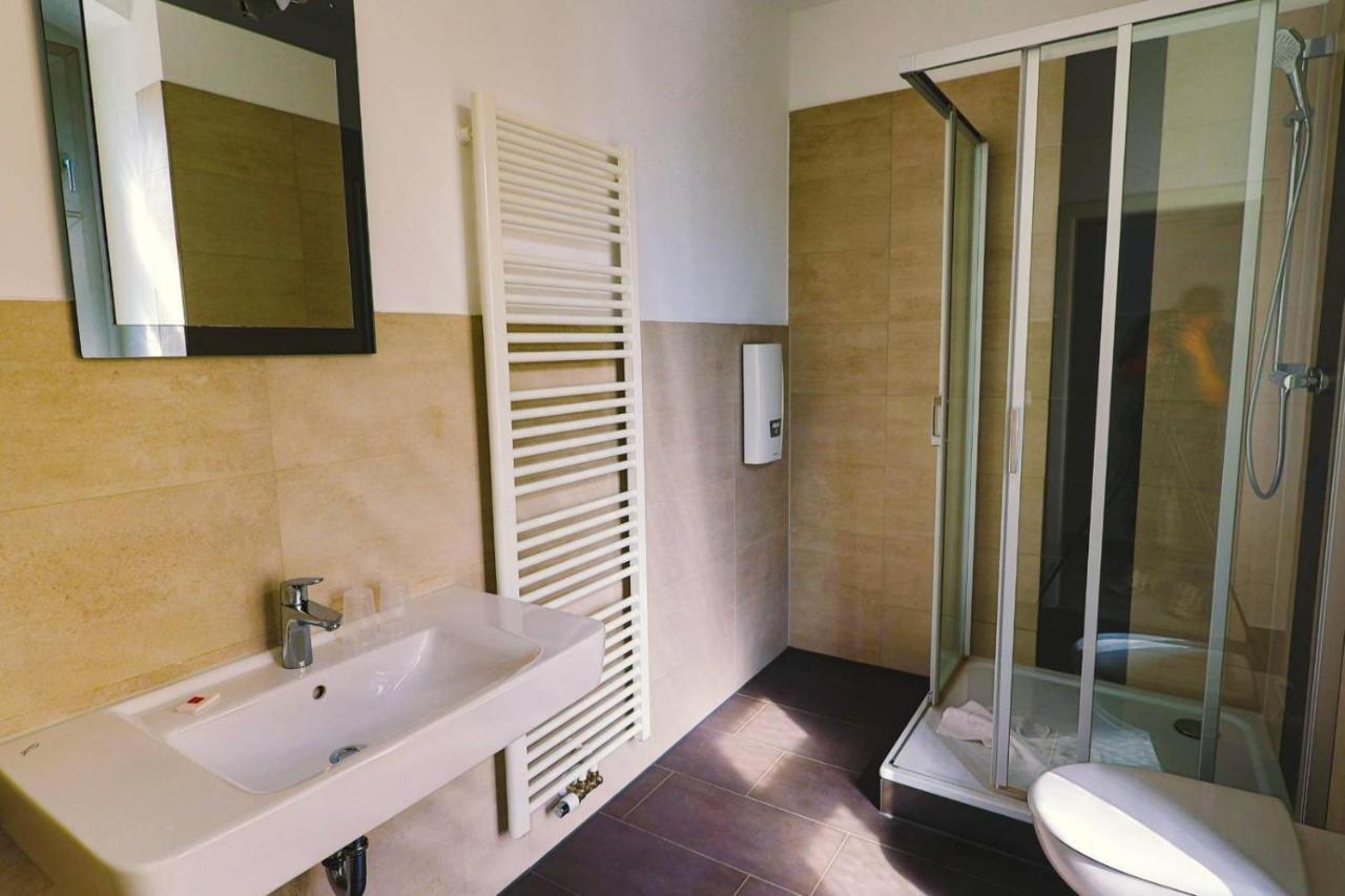 Ryde & Hyde Budget Hotel Dresden Exteriör bild