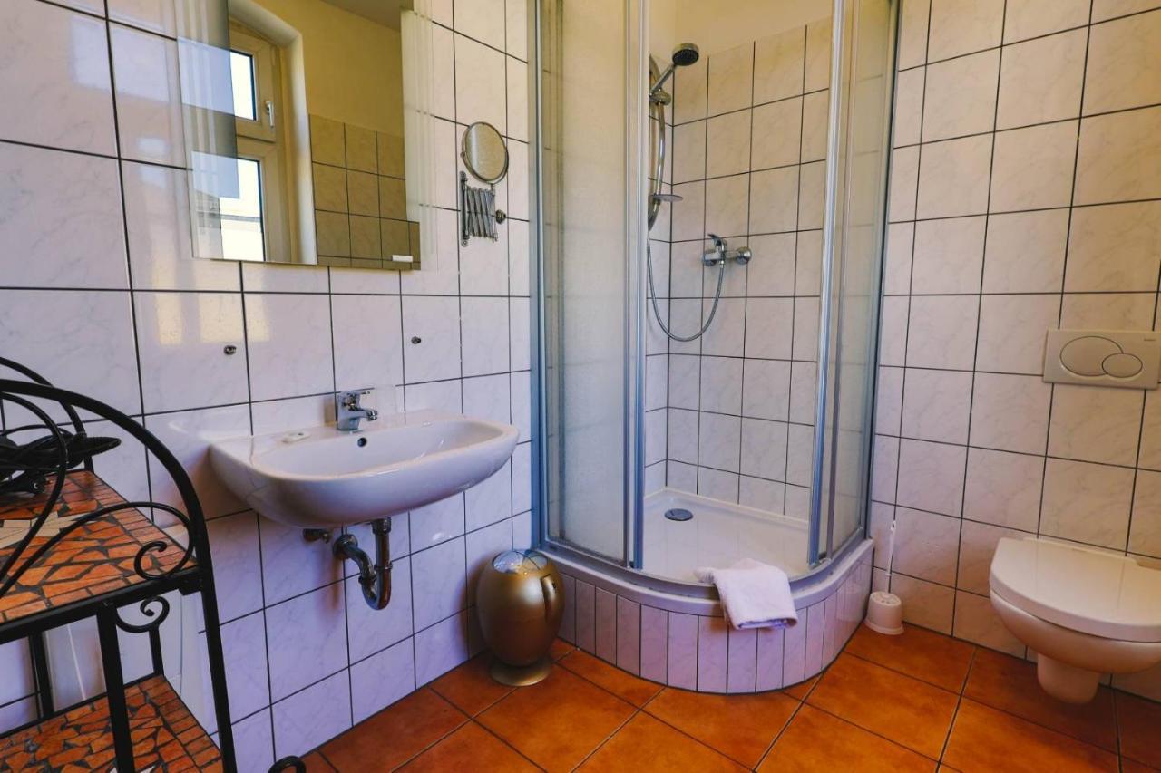 Ryde & Hyde Budget Hotel Dresden Exteriör bild